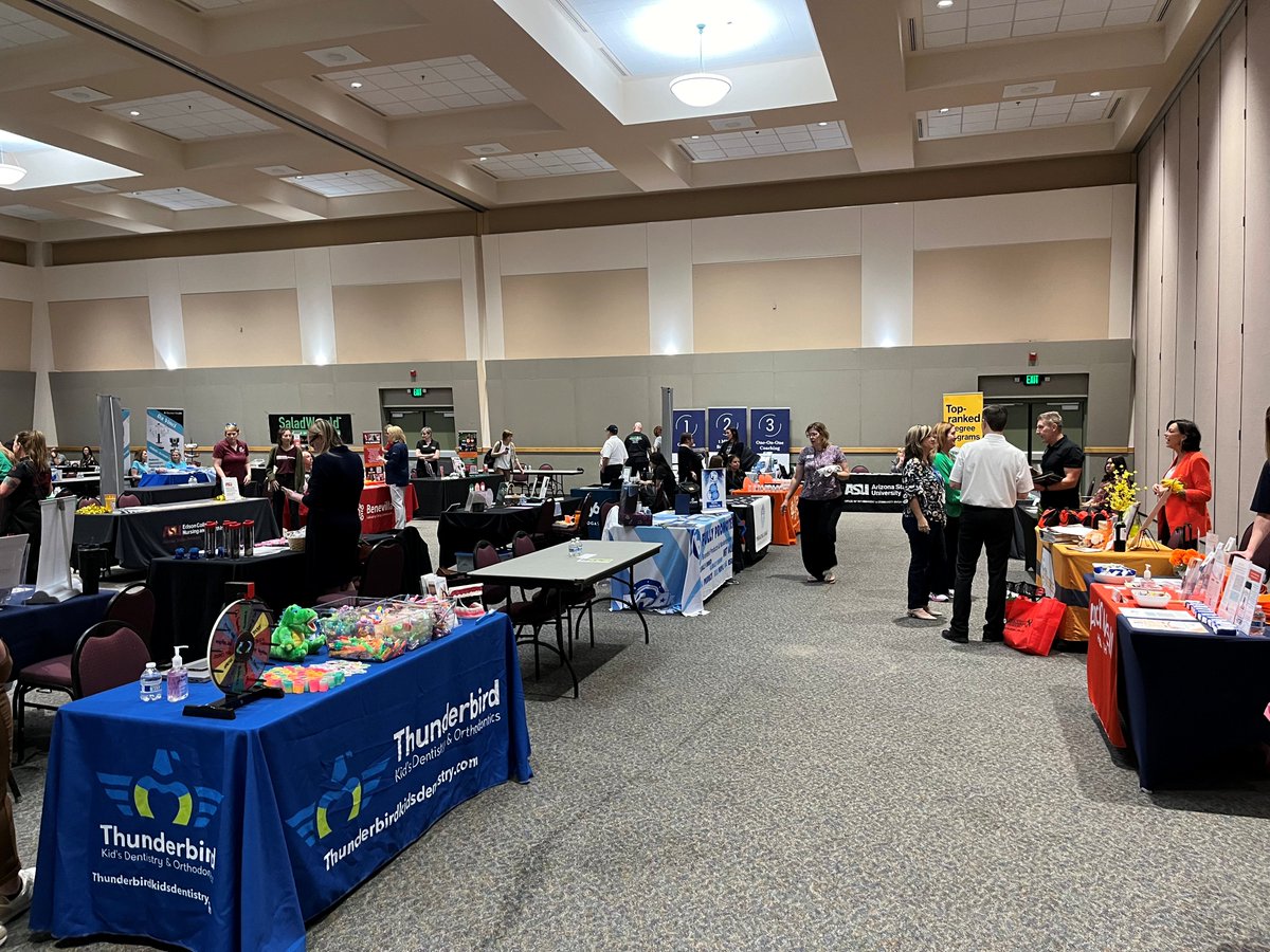 Team Lesko recently attended a Health and Wellness Showcase hosted by the @PeoriaChamberAZ at @asuwestcampus. At this event, residents of the West Valley were able to learn more about local health care providers and services in the area.