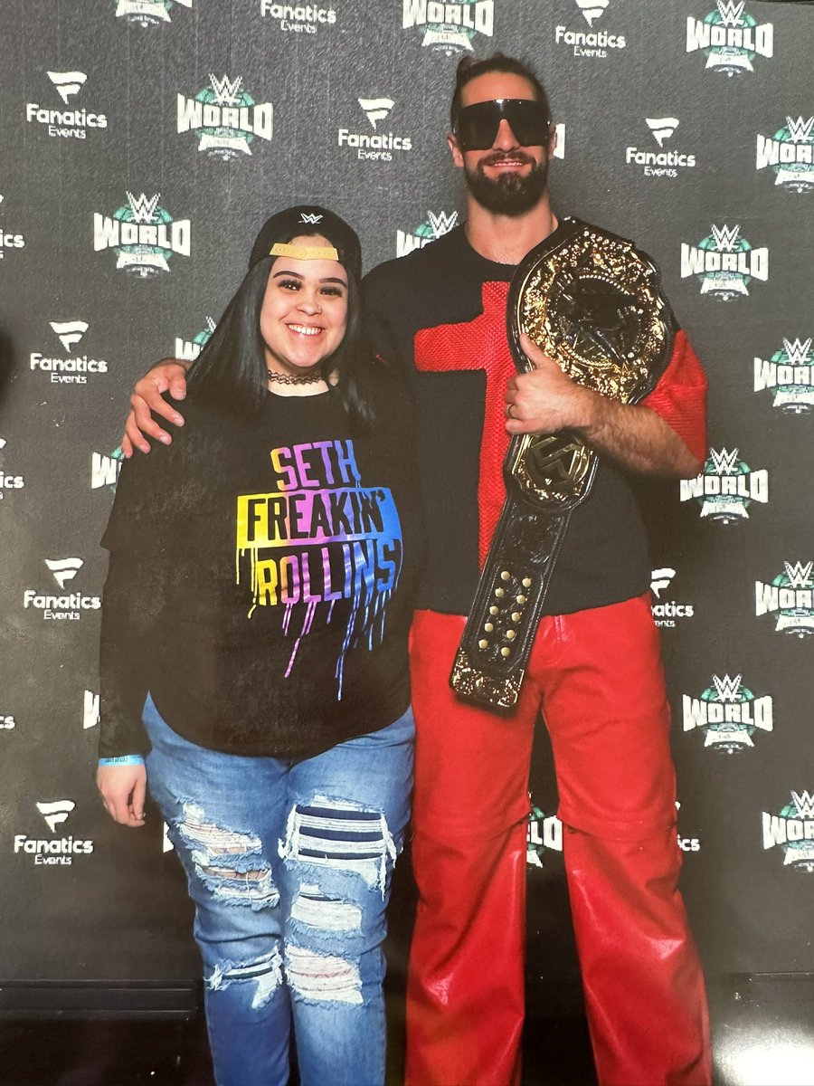 ivana 👾 tweet media