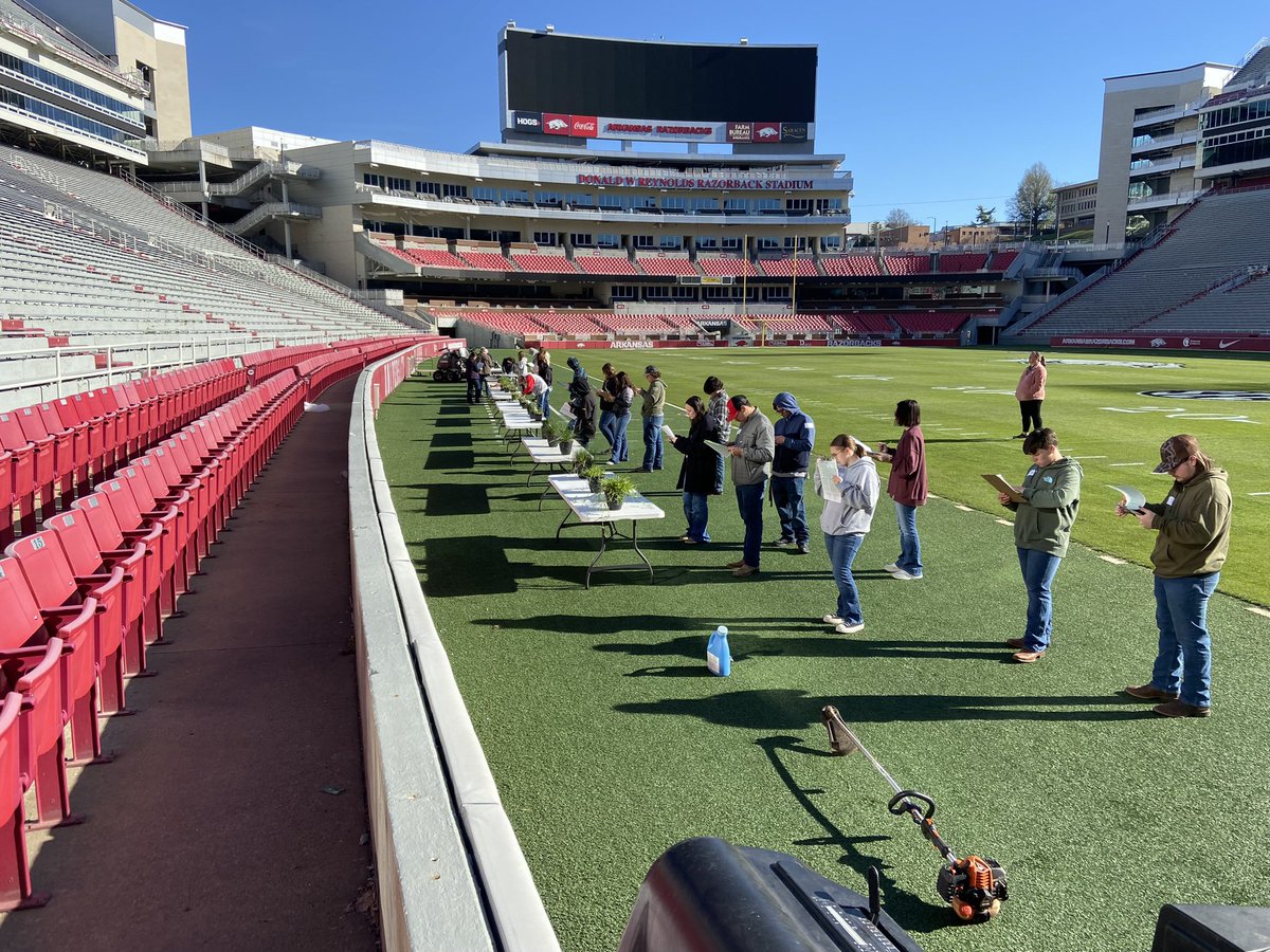Great @ArkansasFFA turfgrass management contest this morning at @ArkRazorbacks DWRR stadium!! Twenty-nine teams with over 110 kids from around the stand competing for the top prize! #WPS