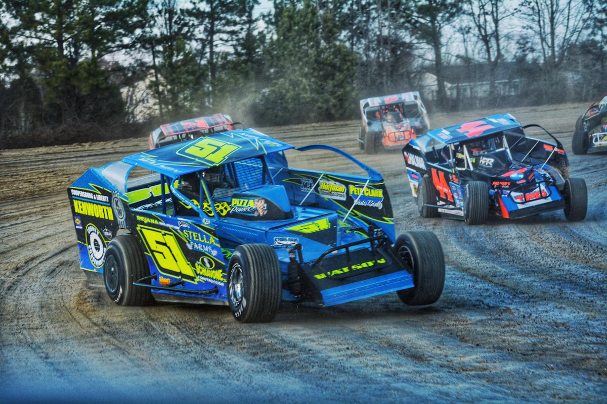 💦 𝘼𝙋𝙍𝙄𝙇 𝙎𝙃𝙊𝙒𝙀𝙍𝙎: The Friday, April 5 program @thegtownspdwy will take place 𝗻𝗲𝘅𝘁 𝗙𝗿𝗶𝗱𝗮𝘆, 𝗔𝗽𝗿𝗶𝗹 𝟭𝟮 headlined by the Millman's NAPA Auto Parts Modifieds paying $3,000 to the winner. Read More: thegeorgetownspeedway.com/press/article/…
