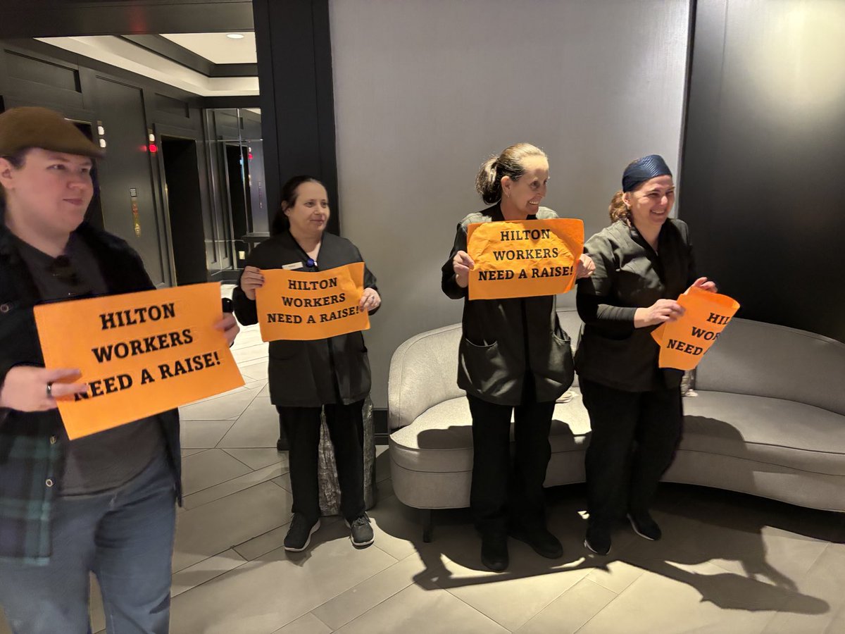 Solidarity with Hilton housekeepers demanding higher wages and automatic daily room cleaning (regular hours)