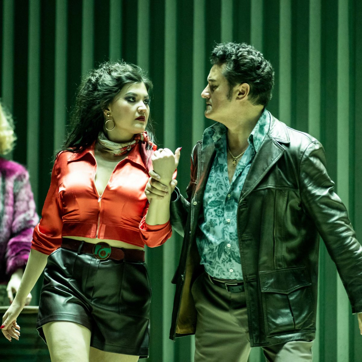 One of opera’s most notorious free spirits – Carmen is rebel with a passionate cause 🥀 Damiano Michieletto's searing new production of Bizet’s ever-popular opera opens on our Main Stage tonight. Book your seats today: bit.ly/3TyOT36