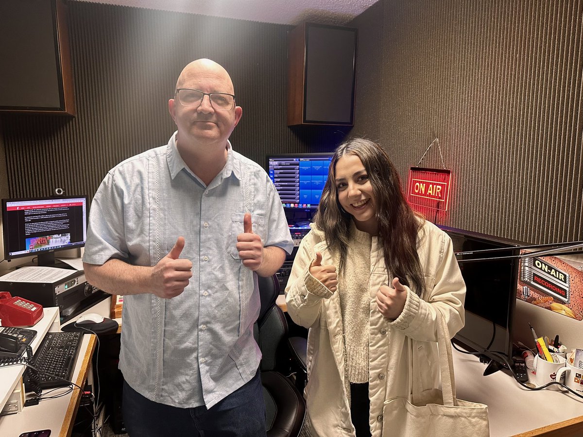 Spent the morning on-air talking to El Chupacabras from La Perrona about all things journalism and my work covering Hispanic life and affairs in the Magic Valley! Thank you for having me! 🎤@LaPerronaFM