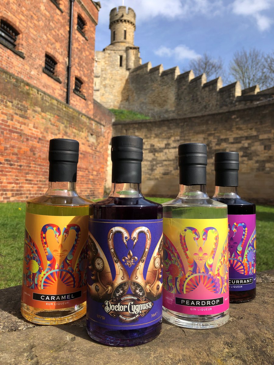 Lincoln Castle ❤️️ Independent Businesses. @TheLincolnGin produce small batch spirits all finished by hand, from their base on the banks of the Foss Dyke🥂 Available now from the castle gift shop ℹ️bit.ly/3hAXm58 #gin #shoplocal #localbusiness