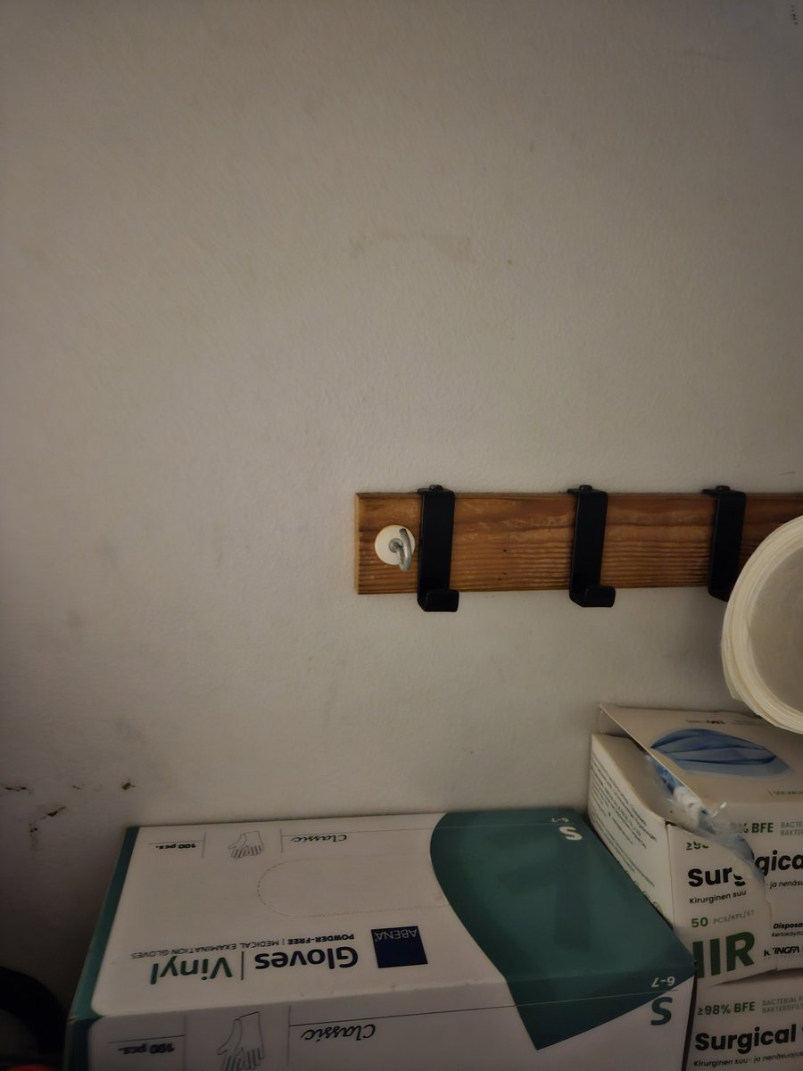 two wang tweet media