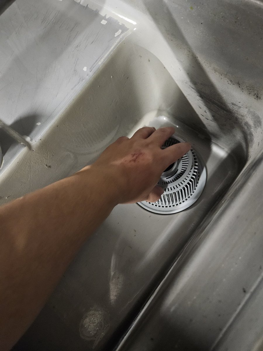 two wang tweet media