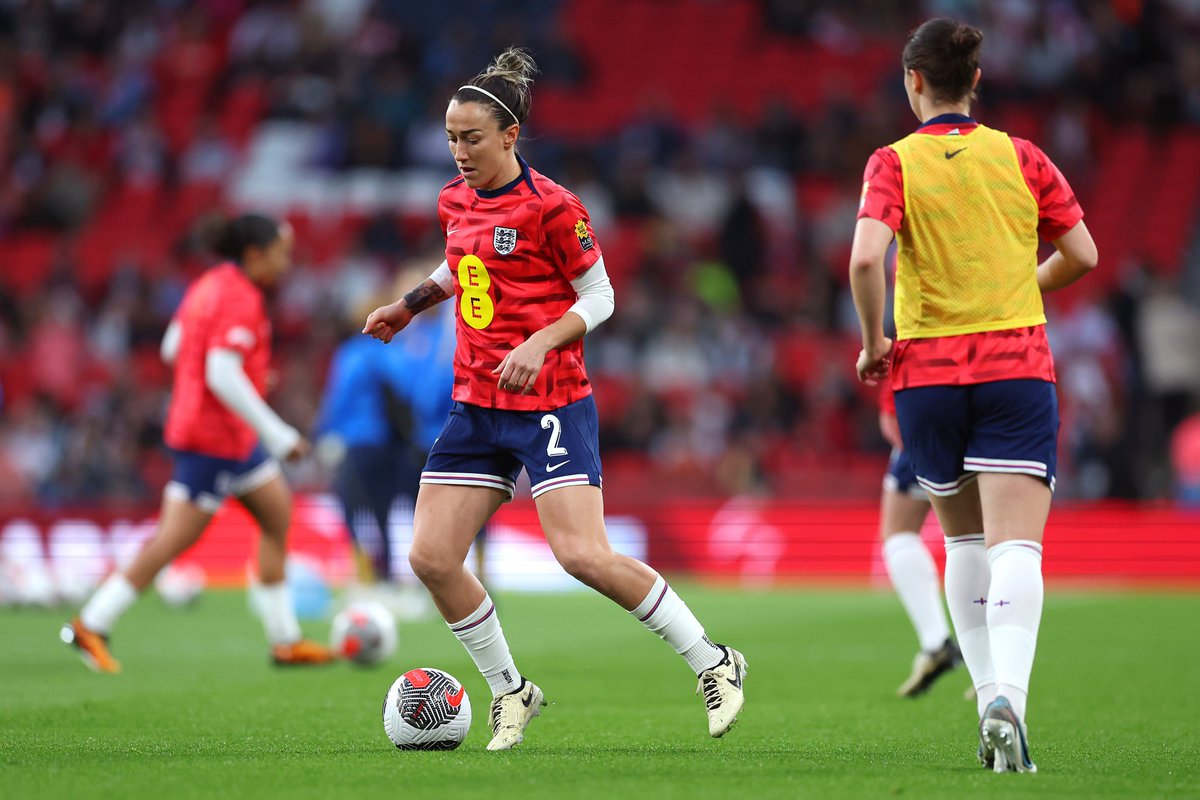 VeeraBarcaFem's tweet photo. Lucy Bronze 🏴󠁧󠁢󠁥󠁮󠁧󠁿 https://t.co/VXQUxOyI8R