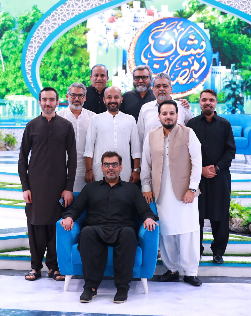 AmmadYousaf's tweet photo. We Dream Big and Achieve Bigger...Alhamdulillah 🤲🏻❤️
#TeamARY https://t.co/1jGYtOiEEW