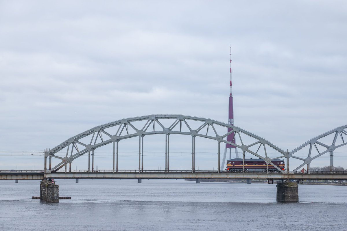 ТЭП70-0230 Rīgas dzelzceļa tilts 5.04.2024. @VAS_LDz