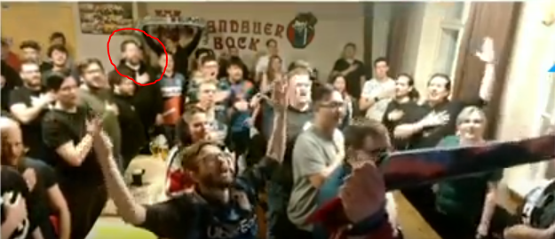 TjarkPa's tweet photo. Das ist doch @Broeki2 im Bock, oder?

Was sagen @NNOPrime @itskarni @tolkinlol @noway4u_sir und @agurinlol dazu? 
#NNOWIN https://t.co/6hyAizKmmD