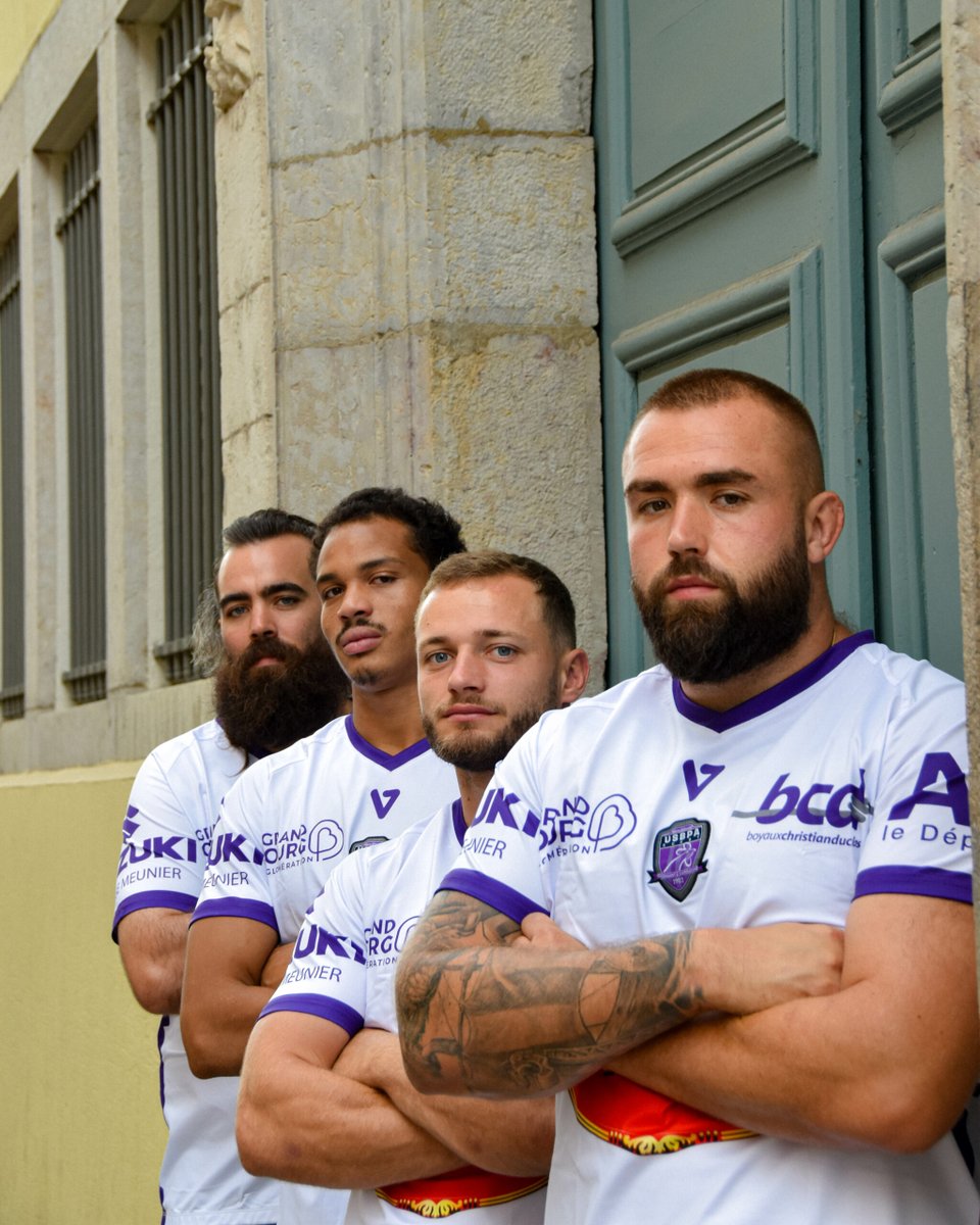 NeedONE.ND1 - Pays de L'Ain (@needone_nd1) on Twitter photo La voilà la surprise Bressane !😵
L'<a href="/USBPA_Rugby/">USBPA Rugby - Bourg-en-Bresse</a> et les bleus et blancs vous donnent l'occasion de gagner le maillot extérieur du mythique club de Rugby de <a href="/Bourg_en_Bresse/">#BourgenBresse</a> saison 2023-2024🔥
Pour participer🍀
Follow <a href="/NeedONE_ND1/">NeedONE.ND1 - Pays de L'Ain</a> & <a href="/USBPA_Rugby/">USBPA Rugby - Bourg-en-Bresse</a>
Like & RT✅
TAS 5 Mai 2024. La voilà la surprise Bressane !😵
L'<a href="/USBPA_Rugby/">USBPA Rugby - Bourg-en-Bresse</a> et les bleus et blancs vous donnent l'occasion de gagner le maillot extérieur du mythique club de Rugby de <a href="/Bourg_en_Bresse/">#BourgenBresse</a> saison 2023-2024🔥
Pour participer🍀
Follow <a href="/NeedONE_ND1/">NeedONE.ND1 - Pays de L'Ain</a> & <a href="/USBPA_Rugby/">USBPA Rugby - Bourg-en-Bresse</a>
Like & RT✅
TAS 5 Mai 2024.
