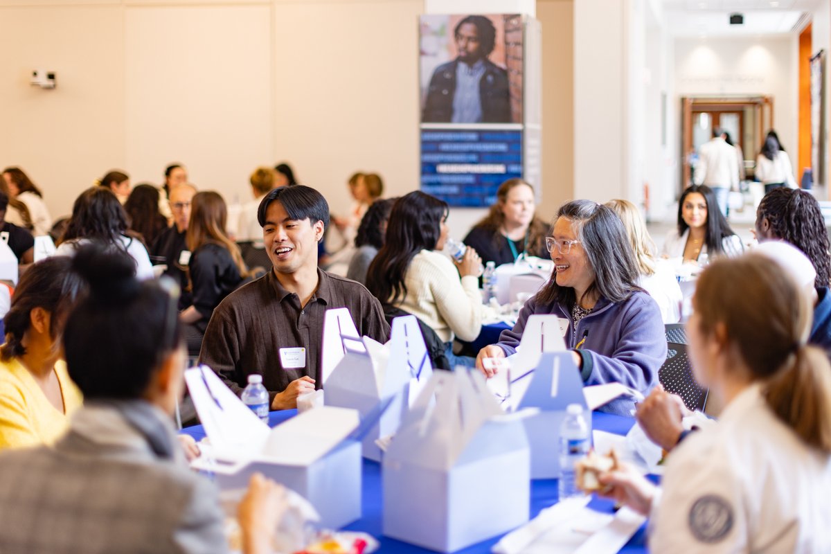 JHUNursing's tweet image. It's always a joy to open our doors to future #HopkinsNurses! Thank you for joining us on #AcceptedStudentsDay. We hope to see you again real soon 😉
