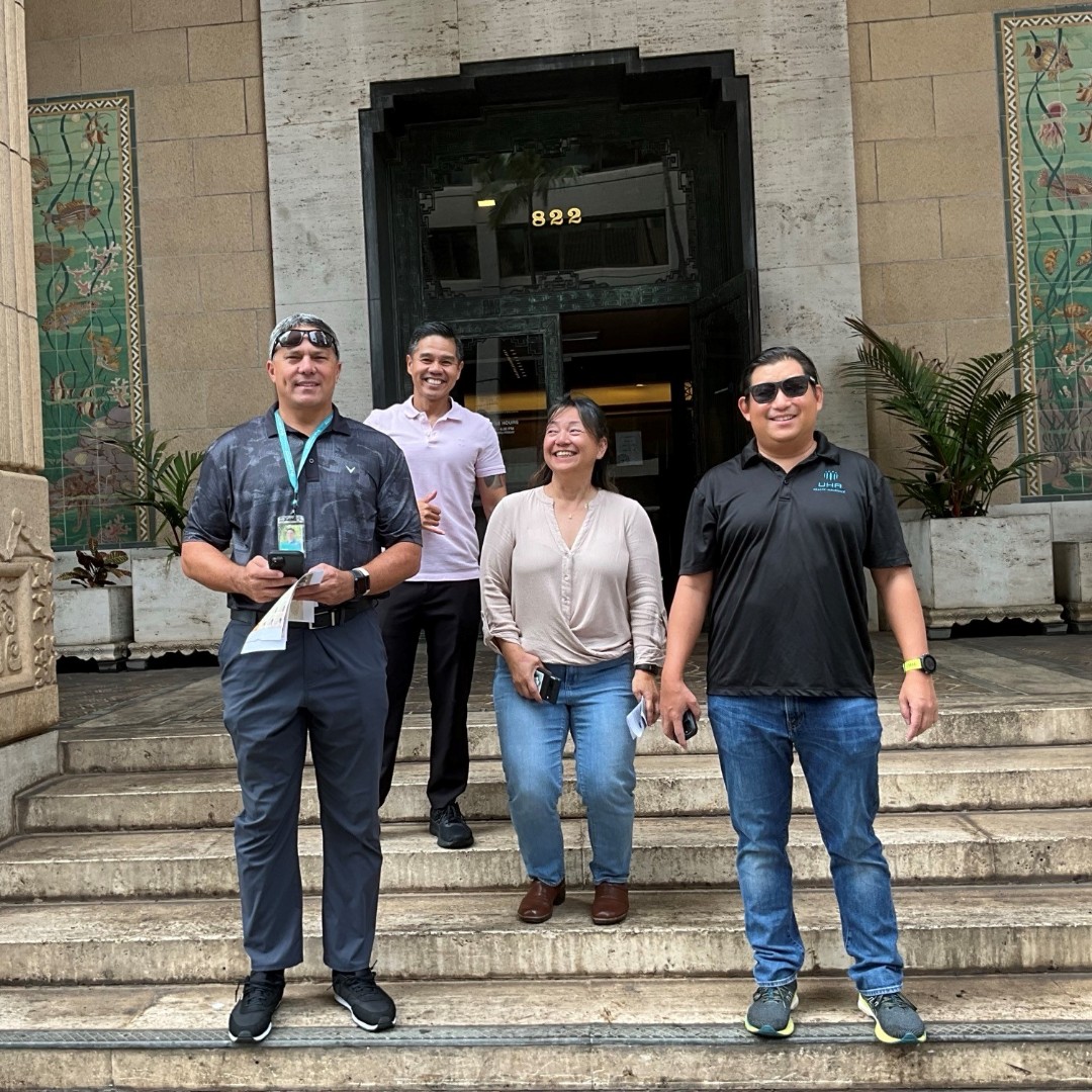 UHAHealth's tweet image. Need to get your steps in? Today is National Walk to Work day! Pictured here is our Team MoveIt walking to work through the streets of downtown. 

#UHAHealthInsurance #walkmore #walktoworkday #wellness #activelifestyle #exercise