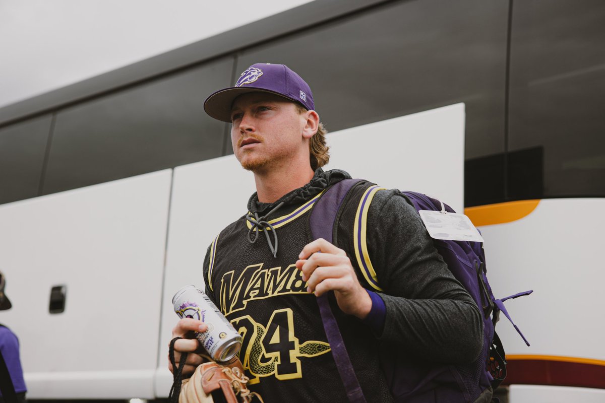 CatamountBSB's tweet photo. 📍Cats in Ohio
Game 1️⃣ is set for 5pm!
#wcubaseball https://t.co/shZAolgt6O