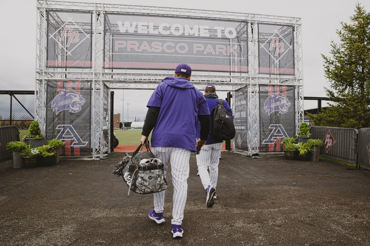CatamountBSB's tweet photo. 📍Cats in Ohio
Game 1️⃣ is set for 5pm!
#wcubaseball https://t.co/shZAolgt6O