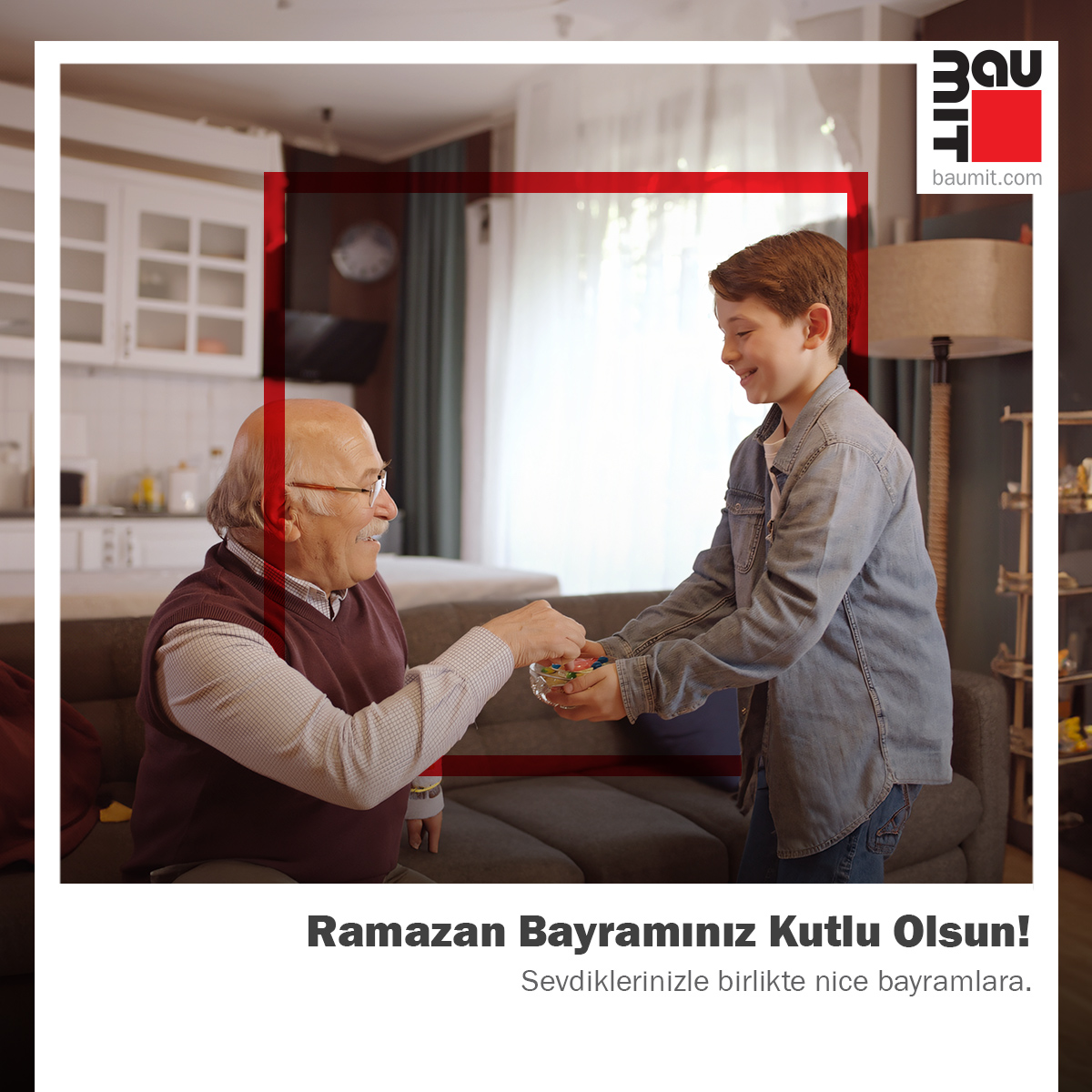 Sevdiklerinizle birlikte geçireceğiniz nice bir arada bayramlara. Ramazan Bayramınız kutlu olsun!