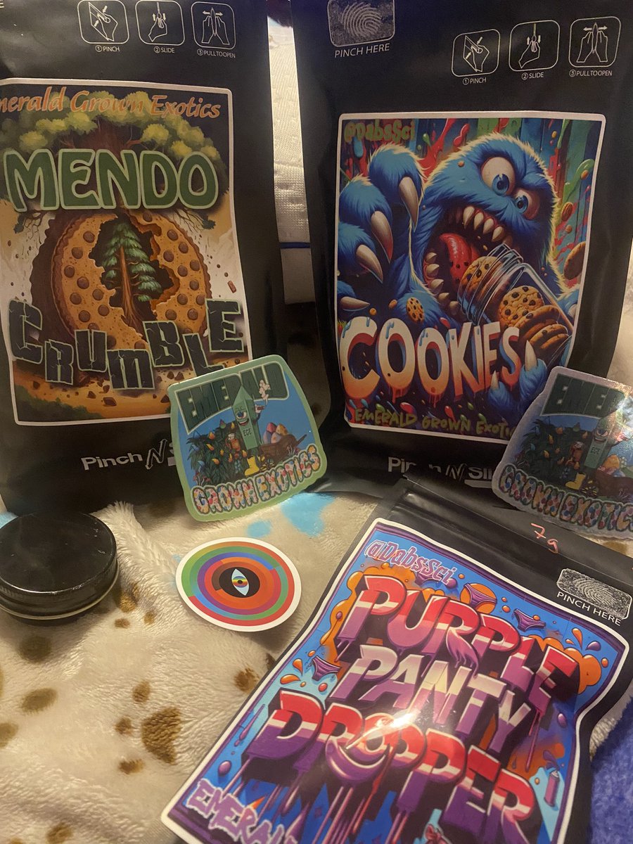 In my best ice cube voice Today was a Good day 🎶 Shoutout 2 <a href="/EmeraldGrow/">Emerald Grown Exotics</a> Making dreams
Come true ⭐️⭐️⭐️⭐️Top quality
And amazing customer service💜 <a href="/DabsSci/">Emerald Grown Exotics</a> Love ya guys #420community About to get ripped‼️‼️