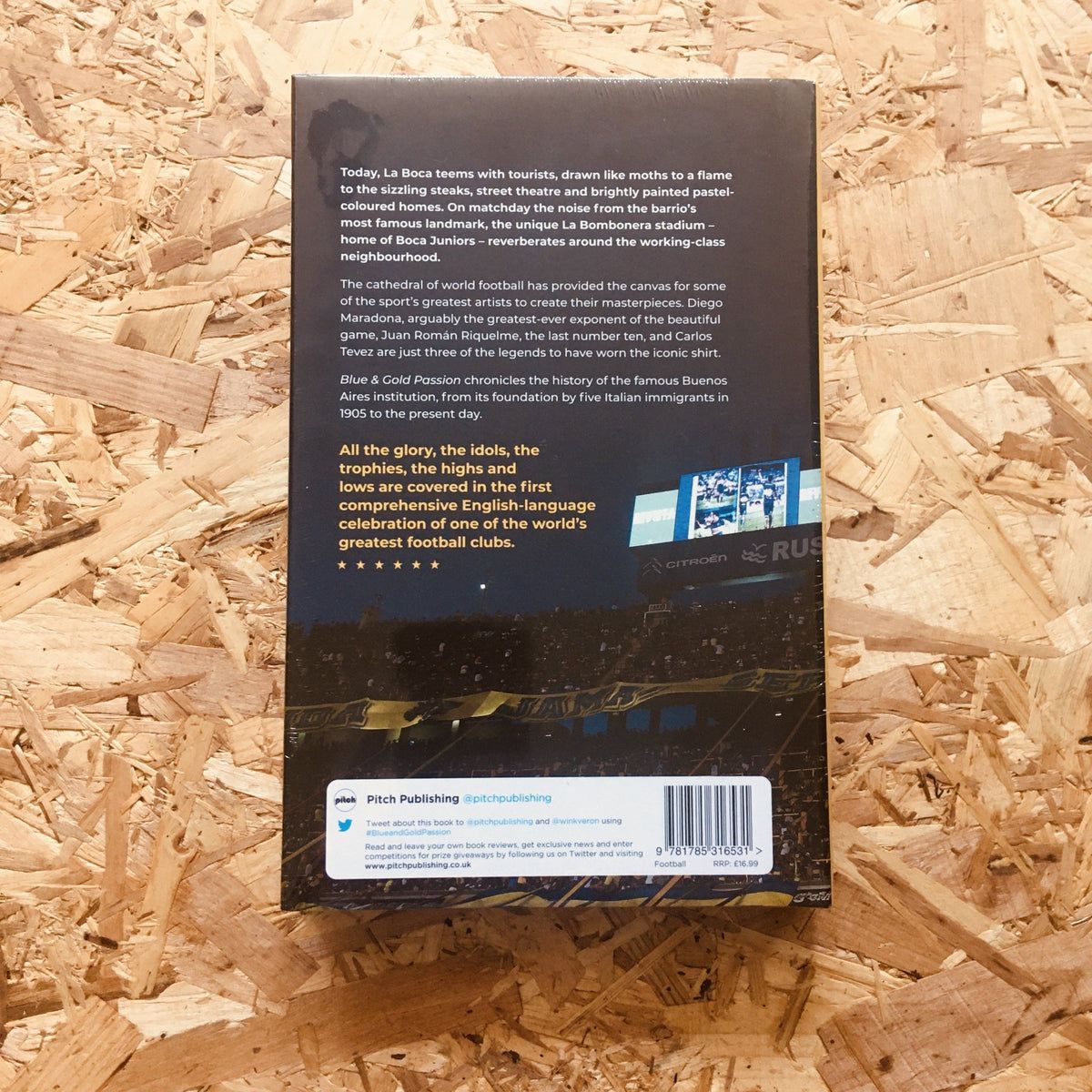 𝐑𝐄𝐒𝐓𝐎𝐂𝐊 | BLUE AND GOLD PASSION by <a href="/winkveron/">Dan Williamson</a>

🟡🔵 The first English-language book-length history of <a href="/CABJ_English/">Boca in English | Podcast</a>

 the famous Buenos Aires institution.

Lovely hardback with a colour plate section too.

<a href="/BlueGoldPassion/">Blue & Gold Passion: A History of Boca Juniors</a>

🛒 stanchionbooks.com/products/blue-…