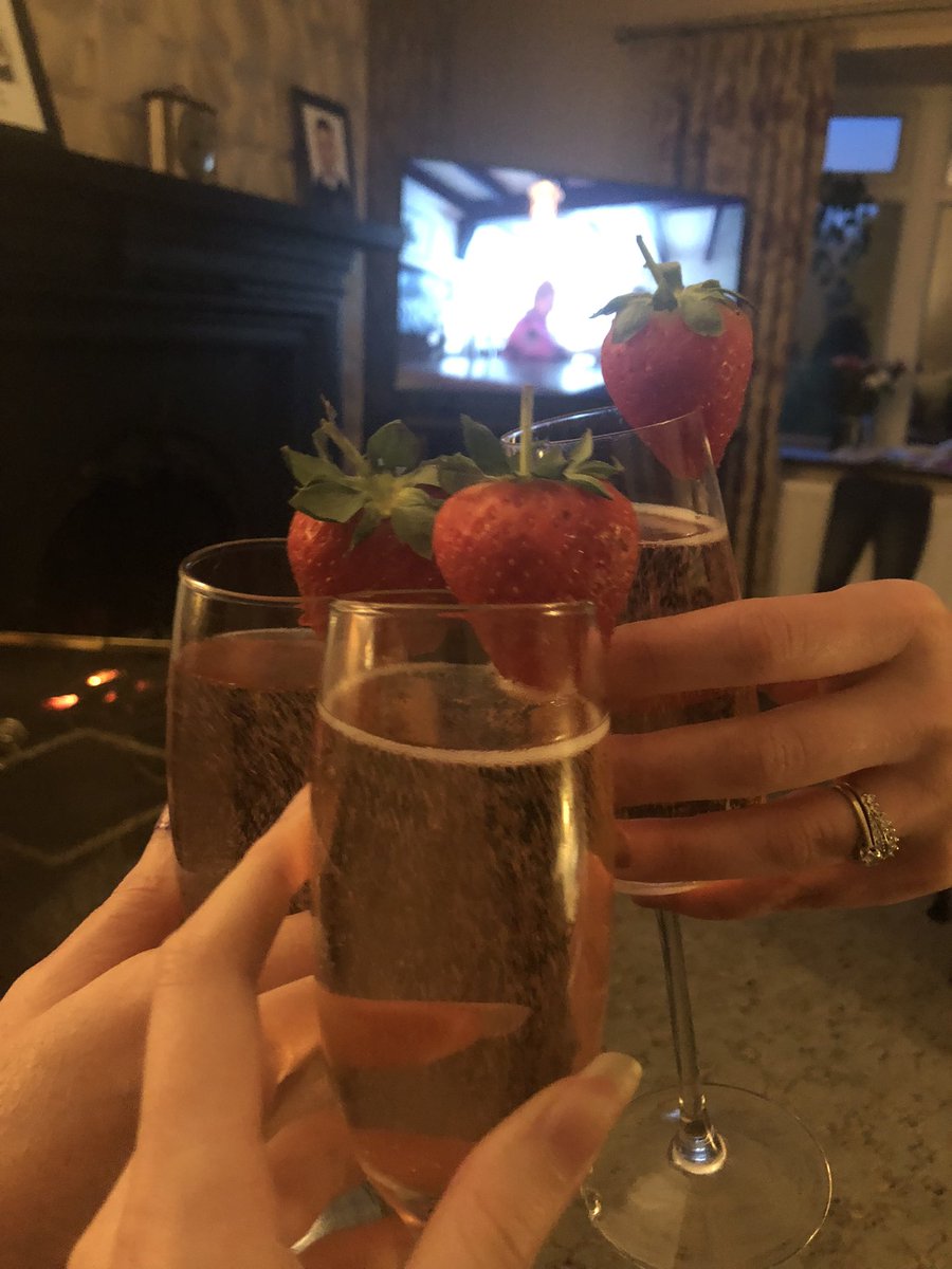 Celebrating my dream role with the neighbours this eve 🎉😍🫶🏻