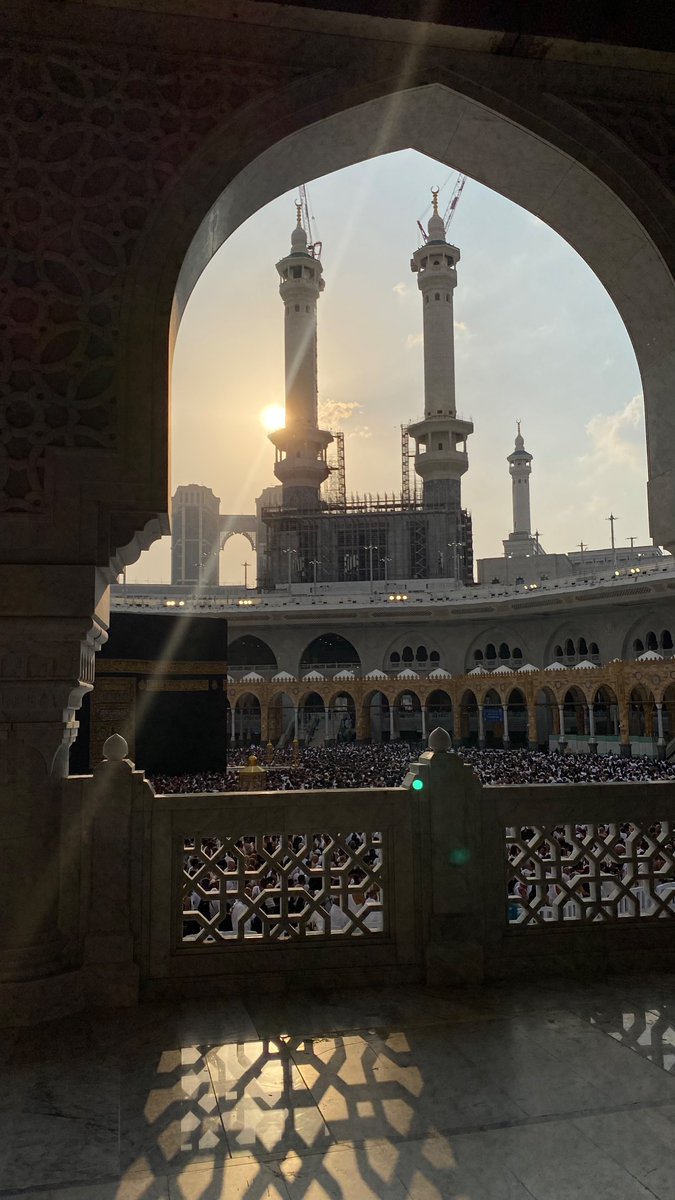 Sara (@arastfni) on Twitter photo 