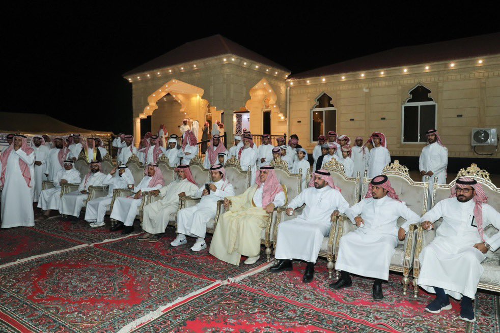 mddss00's tweet photo. #خبر

صحيفة #عاجل | @ajlnews 
تدشين فعاليات الخيمة الشعبية بمحافظة بيشة

https://t.co/hf7LzIrk7n…

#أجاويد_2
#عسير
#محافظة_بيشة

@emartasir 
@asda_aseer https://t.co/ljWmjVmX86