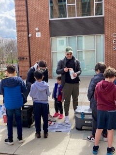 APSCARDPR's tweet image. Thank you @APSCardinalElem parents for helping with the 3rd grade science project, making ice cream in a bag. #APSisAwesome #APSGetInvolved @chbrowncardelem