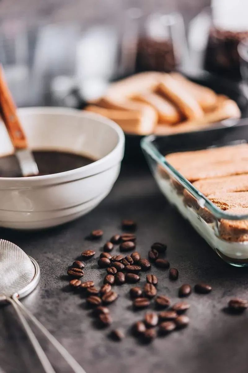 Check out these tips for baking and cooking with #coffee from TheQueenBean.com! buff.ly/2Sx7snz buff.ly/3atDSY1 #TheQB