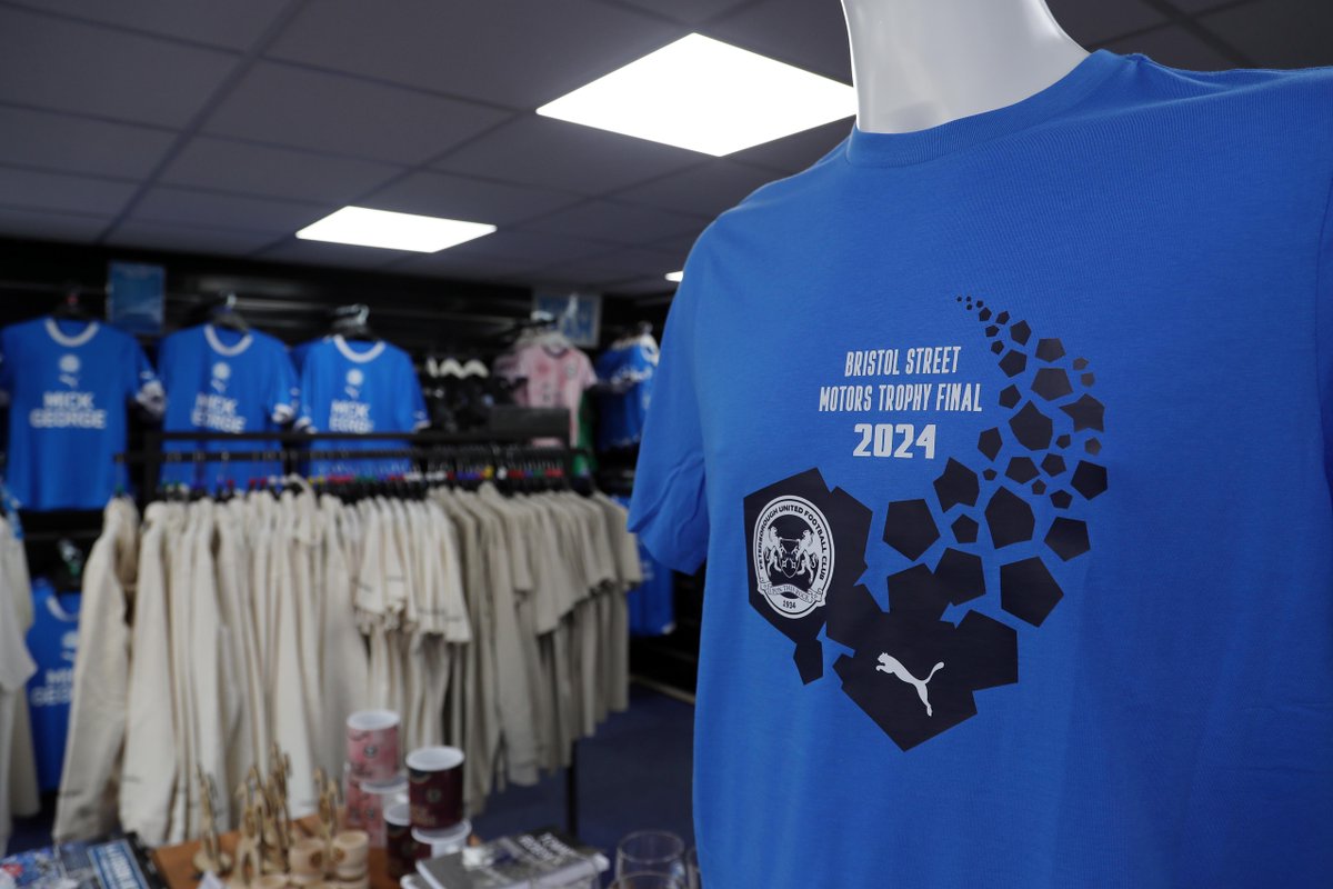 The @PoshClubShop is open on Saturday & Sunday this weekend. Saturday 10am – 3pm Sunday 9.30am – 11am Come down and grab the last of our Wembley Range whilst stocks remain. #pufc