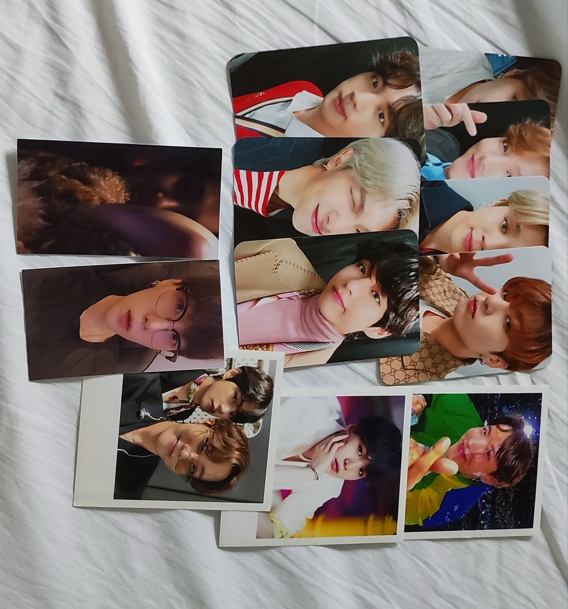 hobihappyrpwp's tweet photo. feedback positivo para @sjakeluv que me vendeu esse set lindo pra poder presentear, obrigada!!!, chegou super rápido e bem embalado e veio com brindes lindos!!! https://t.co/qyiWQabDux