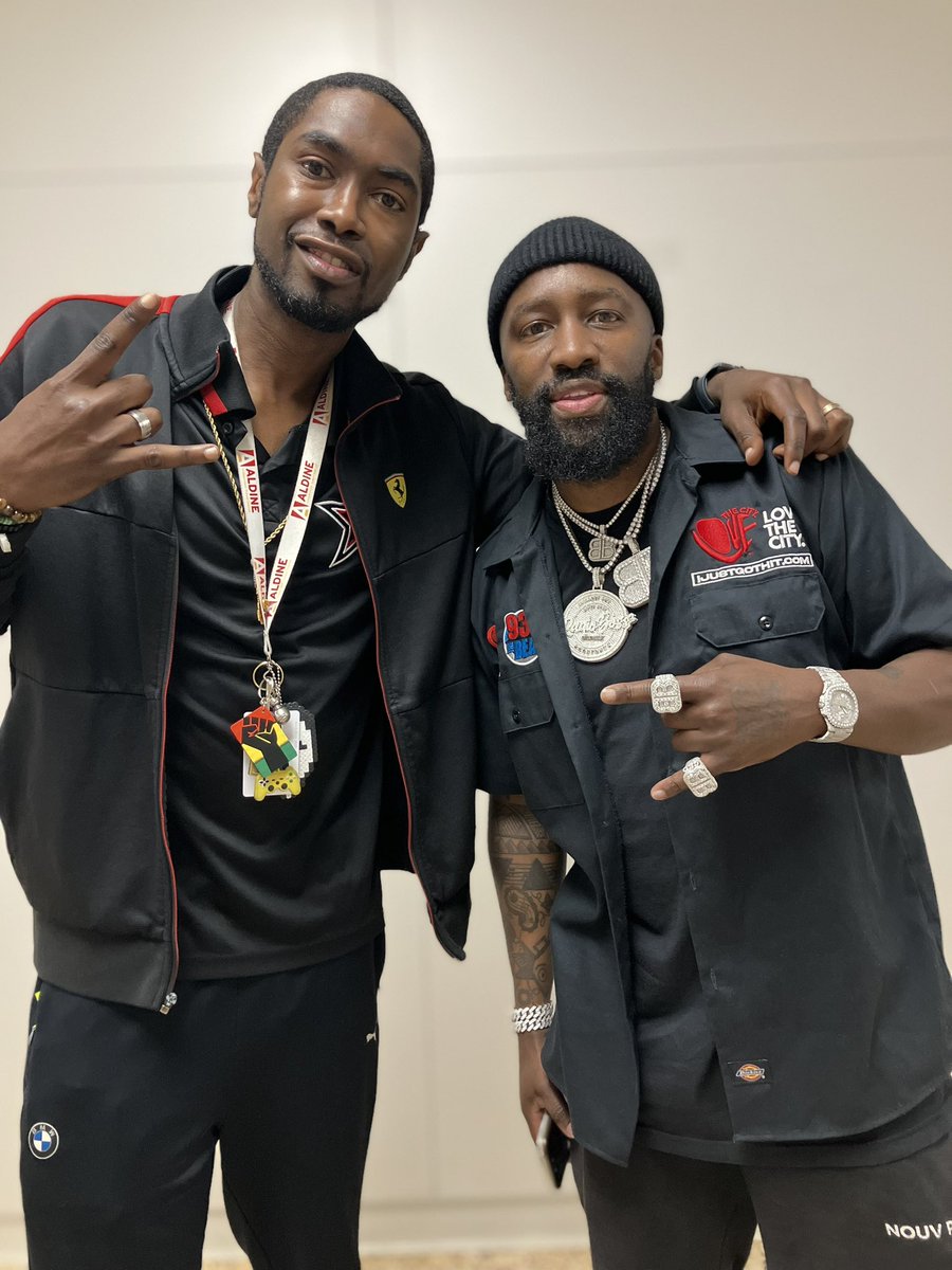 Got the opportunity to kick it with a real one today <a href="/Drew_AISD/">Drew Academy_AISD</a> <a href="/hardbodykiotti/">IG: HardbodyKiotti</a>