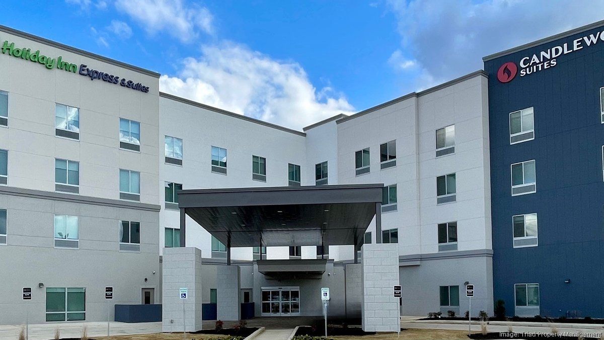 New dual-branded hotel opens along growing I-20 corridor - The #hotel has 141 rooms that cater to both business & leisure travelers. #HolidayInnExpress & #CandlewoodSuites buff.ly/3TH4FI2 | via @bhambizjrnl #hospitality