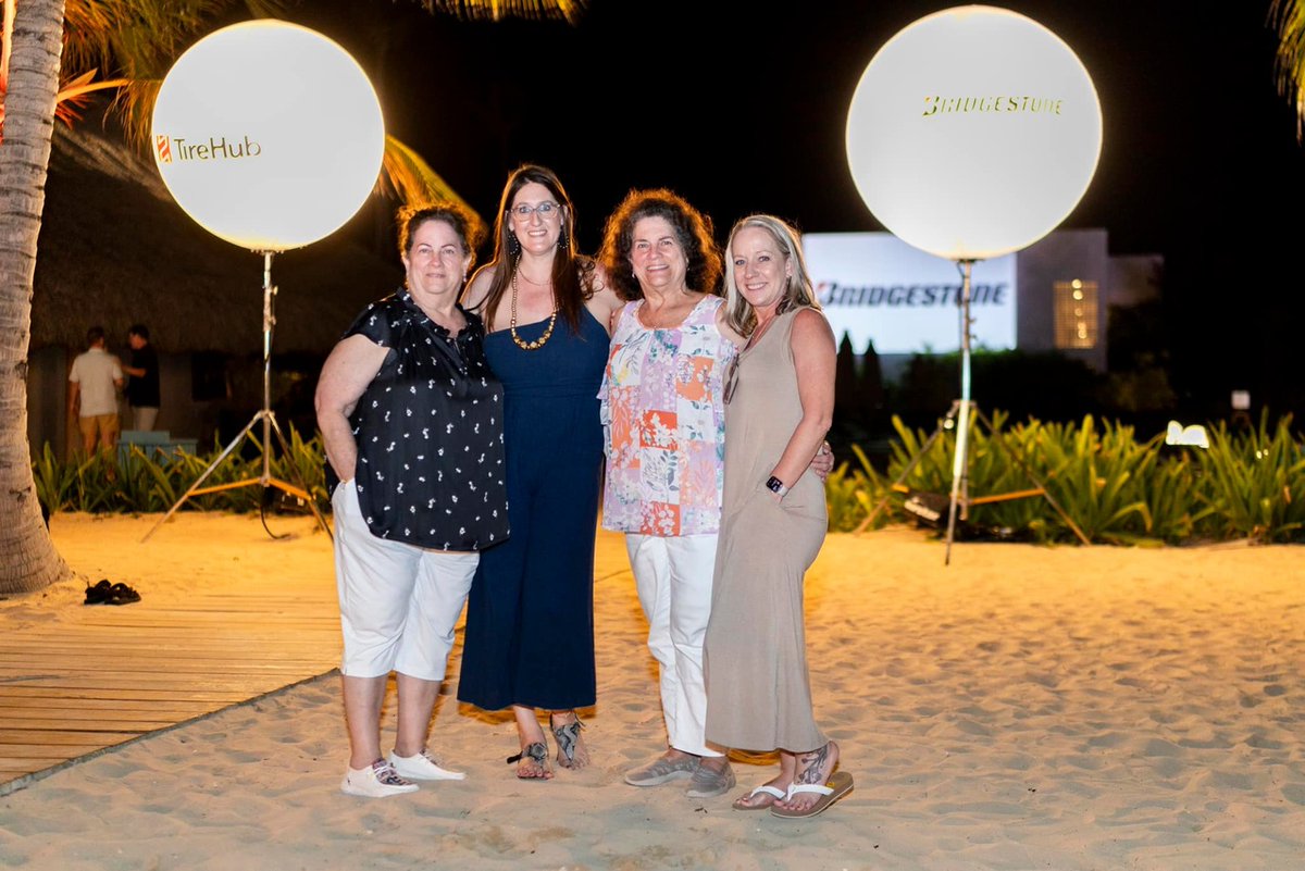 CCPEvents's tweet image. Where in the world is CCP now?! 
This week they&apos;re back from a sunny locale where the team delivered conference happiness to the client and attendees alike! #ConferencePlanner #CEO