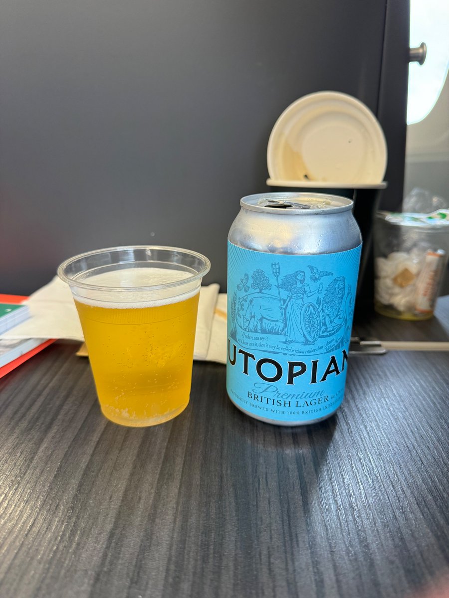 @GWRHelp Shoutout to customer host Razi on the delayed 15:48 from Reading to Evesham today. He was incredibly courteous and professional! Also, I think you’ve made an excellent choice with your complimentary beer from @TeamUtopian !