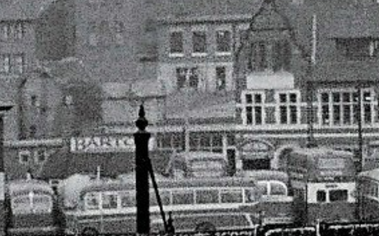 bartonsplc's tweet photo. @No1tingham Nice to see the brand placement from 60 years ago still comes in!
#BroadMarsh https://t.co/sfXxAtnYjK