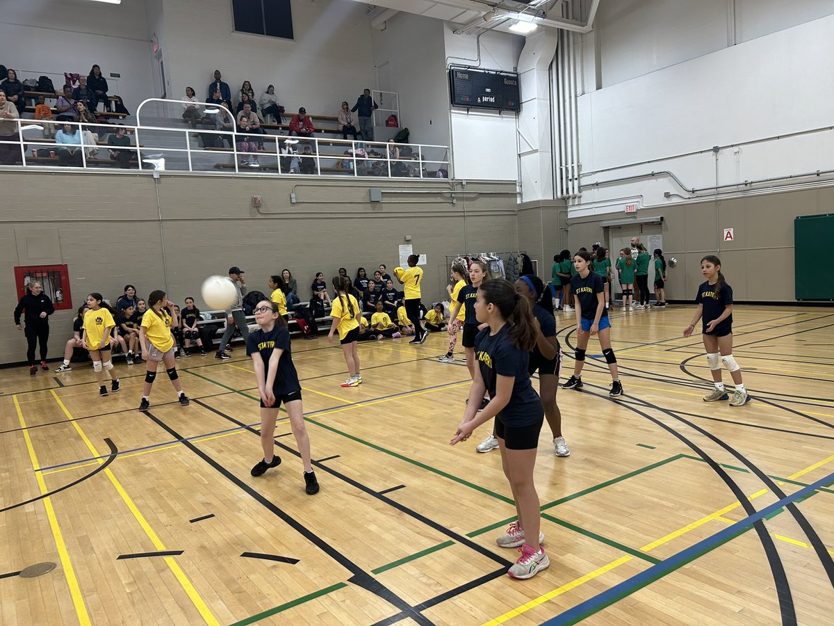 Junior Girls Modified Volleyball tournament today. 180 Grades 4, 5, and 6 students taking part! Up next in our @LDCSB Recreation program is our Junior and Intermediate KinBall tournaments. @omnikinofficial