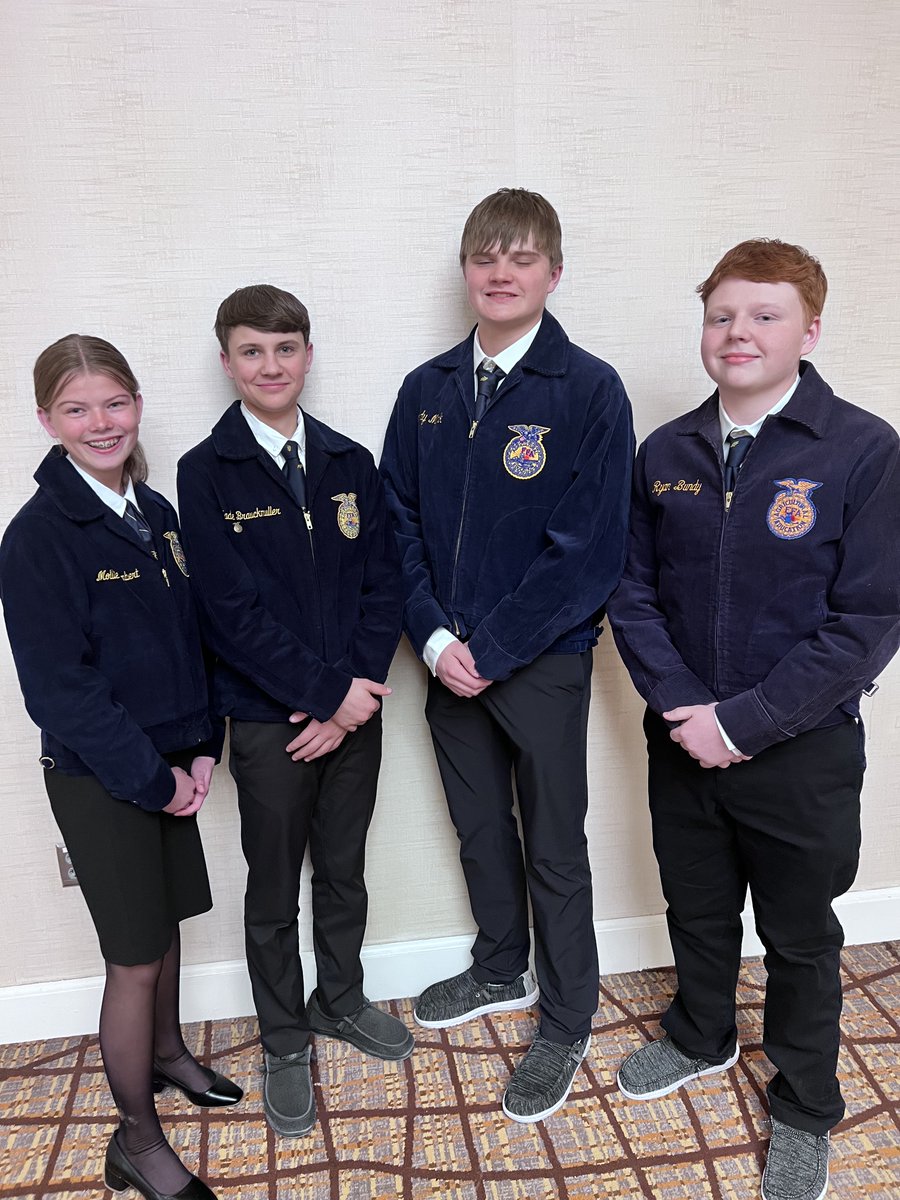 GoBluejays1's tweet photo. It was Middle School Friday at the State FFA convention and our 8th graders represented well! #agffa 💙💛 
Mollie and Brayden: ‘People in Ag’ posters
Brayden, Reese, Sarah &amp; Teagan: Quiz Bowl Grady, Kyler, Layton &amp; Mollie: Quiz Bowl
Mollie: Ag Literacy Speaking ✨finals✨ https://t.co/iqWdqvQosc