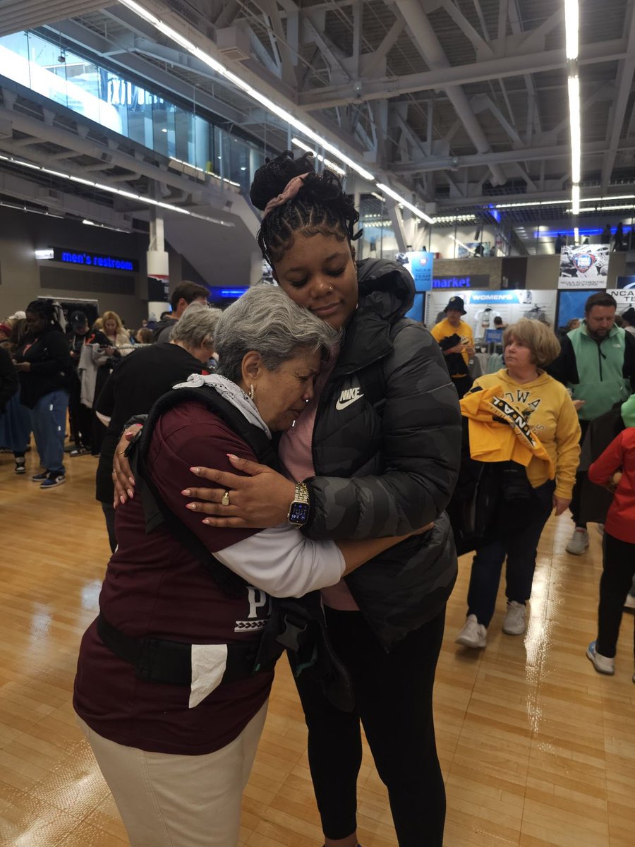 Oh nothing, just the matriarch of the Pao Pao family praying for me in the middle of the Final Four store. How was your day? 🥰🫶🏽🐔 #GoGamecocks