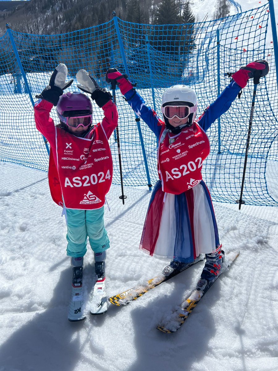 Sunshine, smiles, and snow-packed fun! 🌞🎿🏔 Big shoutout to @Cohesity for sponsoring the #AS2024 Kids Race. Congrats to all the racers! Great job! 🌟 #adaptivespirit #vail