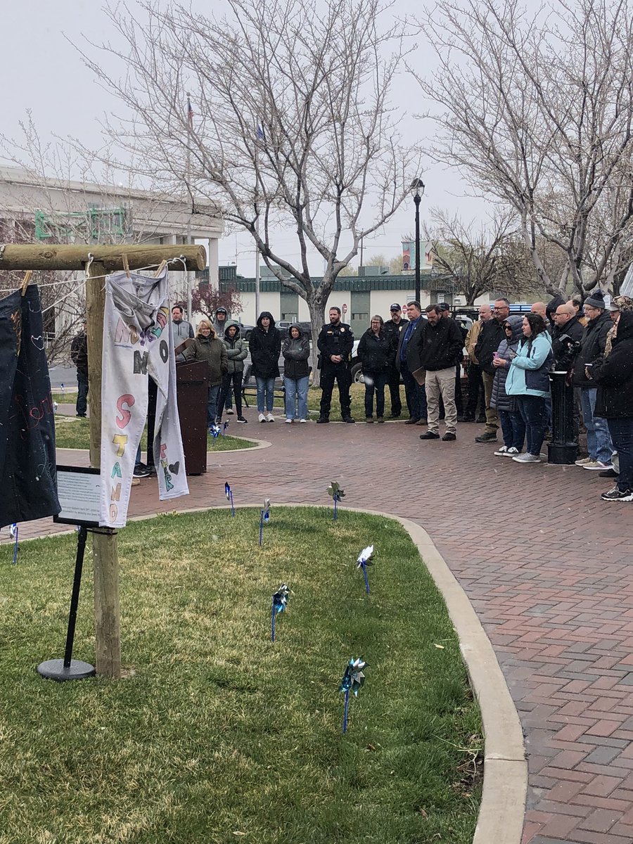 City of Fallon and county officials kicked off Child Abuse Prevention Month with the Pinwheels for Prevention event this morning at Millennium Park. Show your support for this campaign by wearing blue on Fridays this month. #ChurchillCounty #GoBlueNV