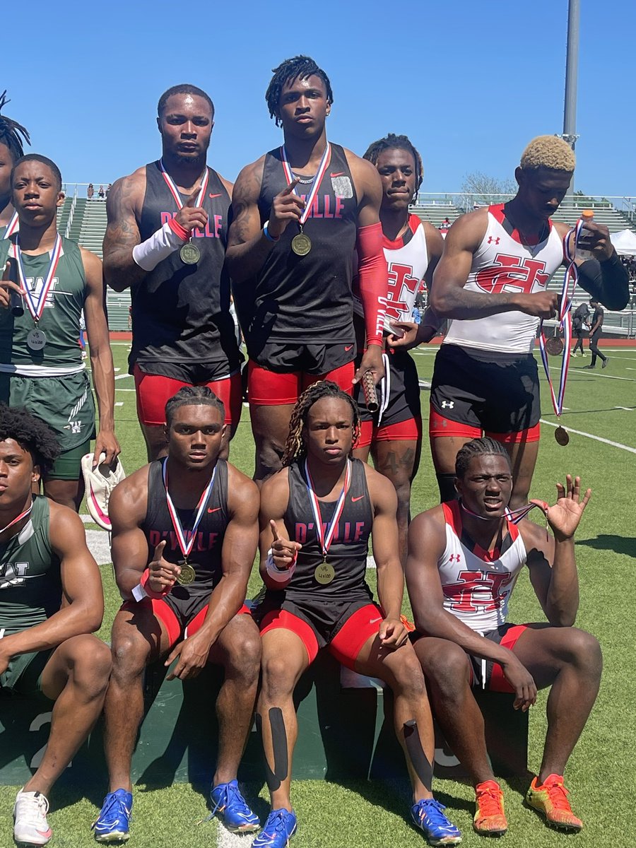 ❗️Area Qualifiers ❗️ 🥇: 4x100m relay ⏱️: 40:33 #DuncanvilleFAST #THISYEAR