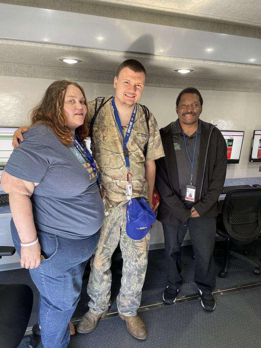 Today’s Job Fair was a complete success! Jobseekers were able to network with employers, visit our Mobile Workforce Unit, and donate blood. Thank you to everyone that participated! #LouisianaWorks #LAWorks