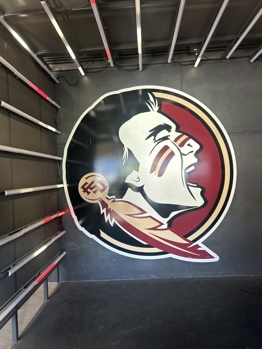 Enjoyed our visit with @FSUFootball this weekend. Thank you for the hospitality @Coach_Norvell and staff. Can’t wait to be back! #GoNoles 🍢🍢🍢 @CoachHarriott @IamGlennHolt @JohnGarcia_Jr @larryblustein @365canesinfo @CoachQ954 @TheCribSouthFLA