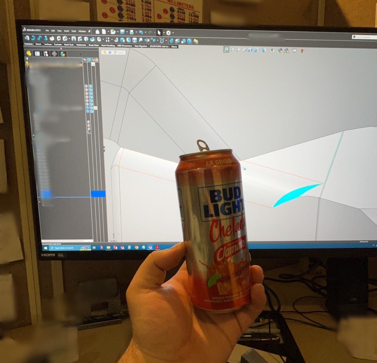 EmperorOfCrack's tweet photo. #workbeer https://t.co/deqKvDqf2y