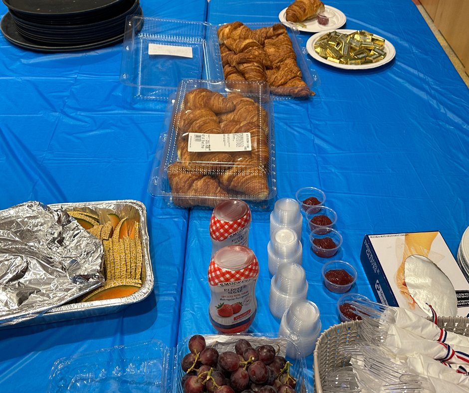 Incroyable! Today, Northwood's 8th grade French students transformed the auditorium into a French café. The room was buzzing with the aroma of fresh crêpes, croissants and an assortment of drinks. A huge merci to our students for keeping the tradition alive! 🇫🇷 #112leads