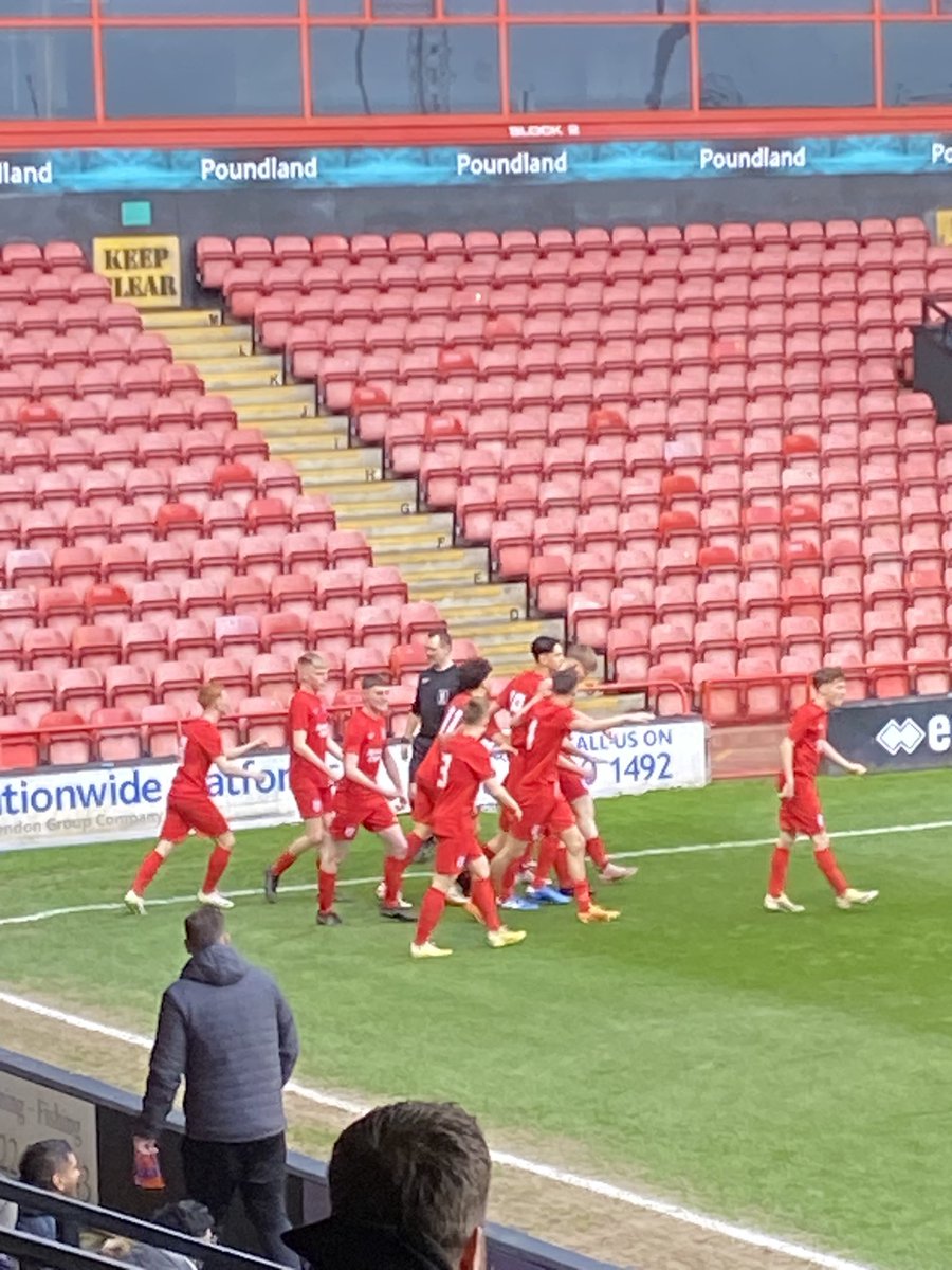 DCGSSport's tweet image. Brilliant performance from Ollie Spicer and England U18 schoolboys tonight to defeat Rep Ireland 4-0. Ollie assisted the 2nd and scored the 4th goal ⚽️