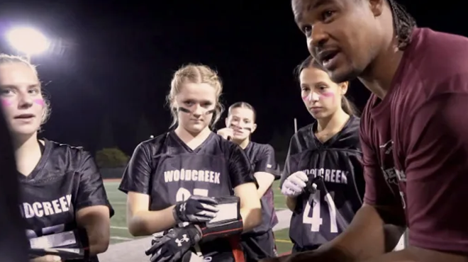 Discover the state’s newest high school sport: girls’ flag football -- and meet students & coaches at @Woodcreek_HS in Roseville who share their trailblazing experiences as part of the school’s inaugural team. @Placer_COE @CIFState @cifsjs WATCH at: insidecaled.org/videogallery/v…