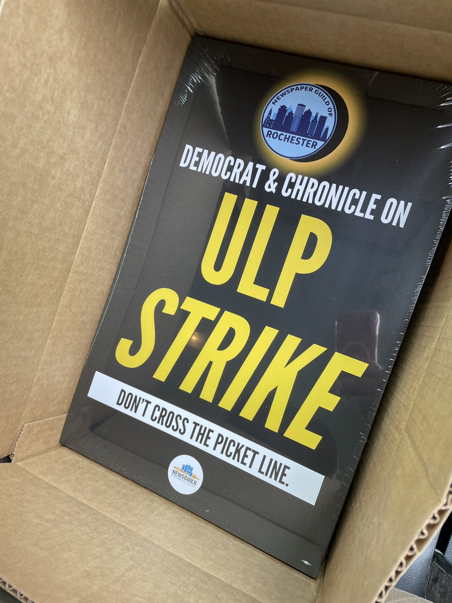 RahChaChow's tweet image. I was hoping we wouldn't need these but it is growing more and more likely. Without a contract at midnight, we'll be on strike tomorrow. #roc #Rochester #rochesterny #faircontractnow