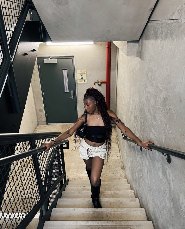 🖤🤍