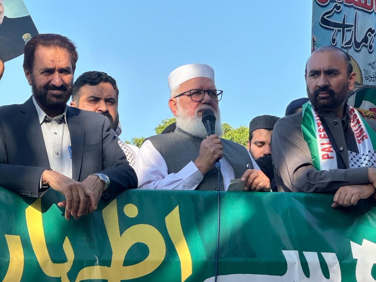 JIPOfficial's tweet photo. اسلام آباد - جماعت اسلامی پاکستان کے قائم مقام امیر لیاقت بلوچ اہل فلسطین سے اظہار یکجہتی کےلیے یوم القدس کے موقع پر منعقدہ القدس غزہ ریلی سےخطاب کررہے ہیں۔ قبل ازیں انھوں نے ریلی کی قیادت کی۔ لوگوں کی بڑی تعداد نے شرکت کی https://t.co/jR7GbUaKJP