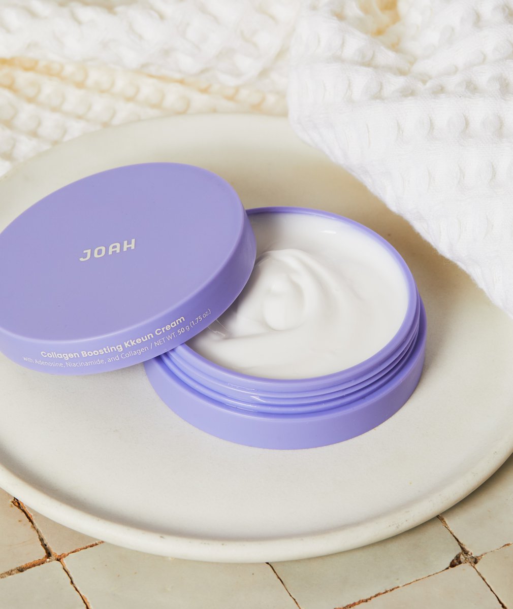 On National Self Care Day, treat yourself, and your skin to our Collagen Boosting Kkeun Cream. Packed with skin-loving ingredients like Collagen, Niacinamide, and Adenosine to help give you that Glass Skin finish. #JoahBeauty #KBeauty
